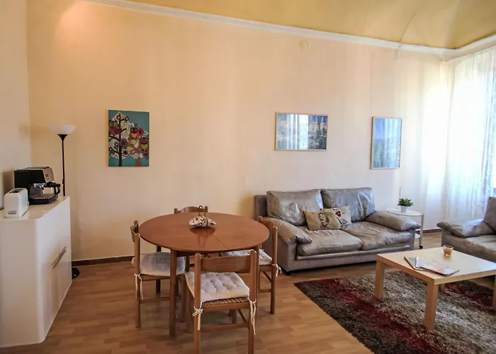 Roma By Interhome Porto Valtravaglia